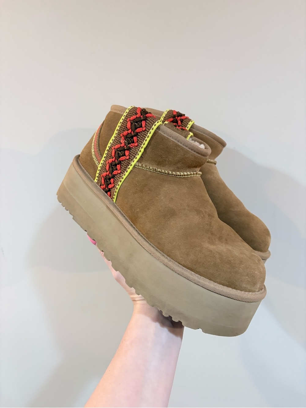 Women’s Suede Platform Slip-On Boots in Brown with Neon Trim size 9
